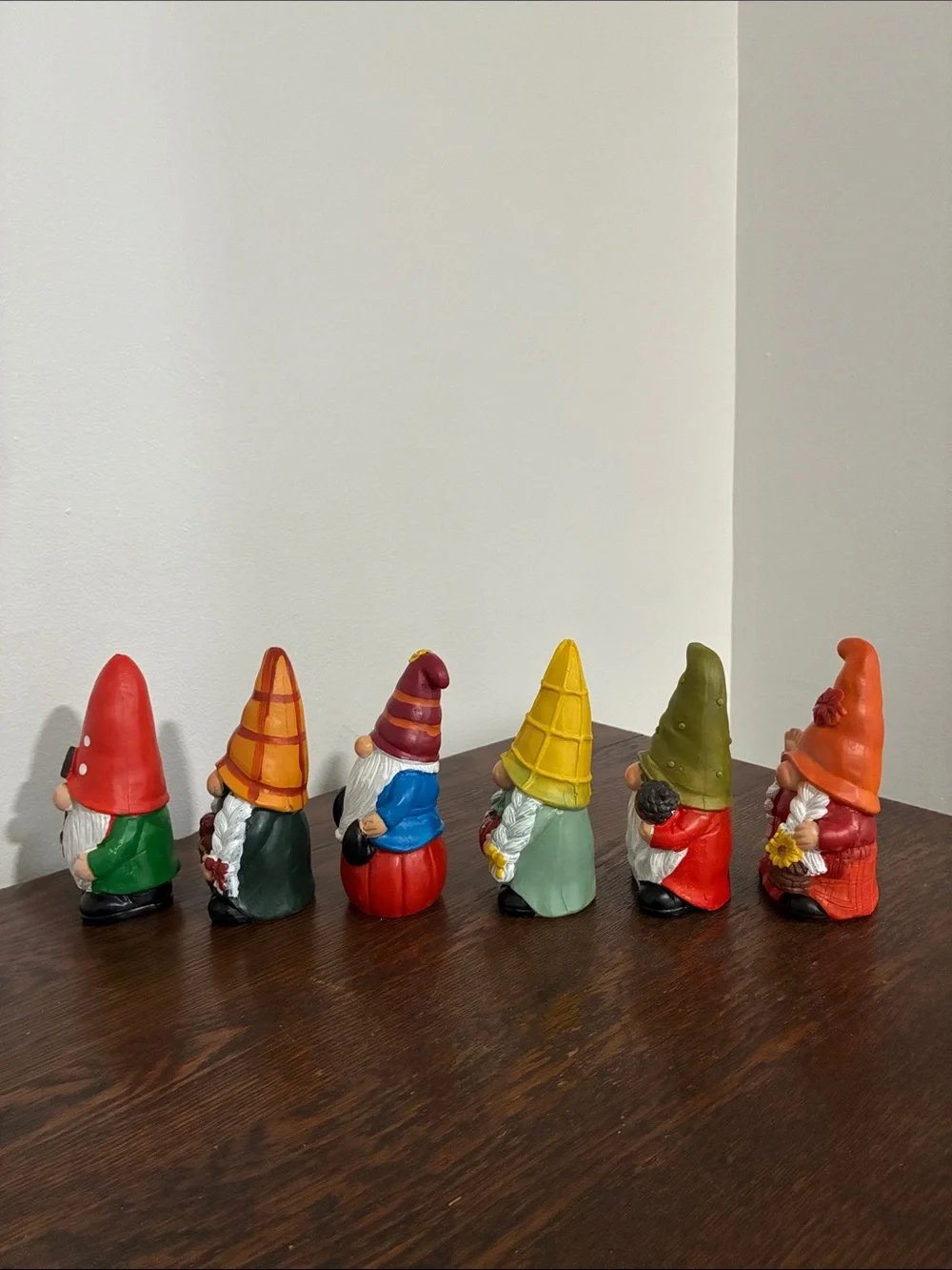 NWT- Hand Painted- Set of 6- Fall- Harvest Themed Gnome Decorations